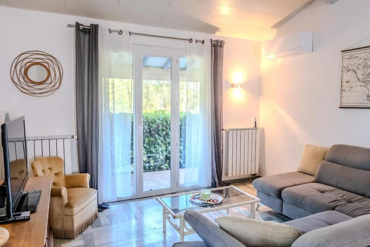 Holiday home La Pinede Villa Salavas France