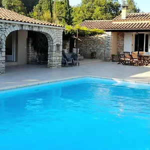 Villa L'opaline 10 Pers Piscine Privée Chauffée Animaux Admis Wifi, Salavas